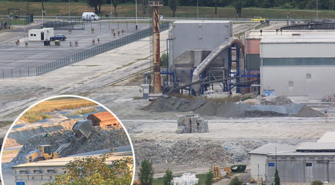 Bel dim (2) – Pisali so nam bralci, iz Vipapa pa odgovor: “Plastike ne kurimo”
