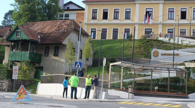 Obnova Doma kulture v Radečah podaljšana do 5. septembra