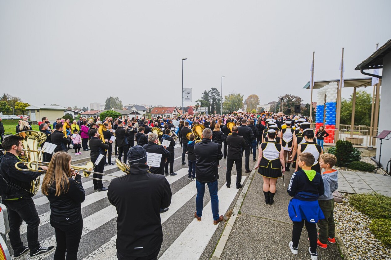 Otvoritev stolpa IZBOR-11.jpg