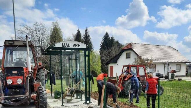 Malovrščani in Dečenčani smo stopili skupaj in …