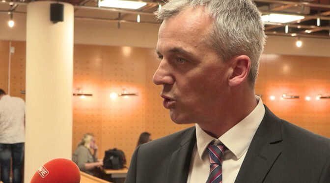 Levičar državni sekretar v Kabinetu predsednika vlade