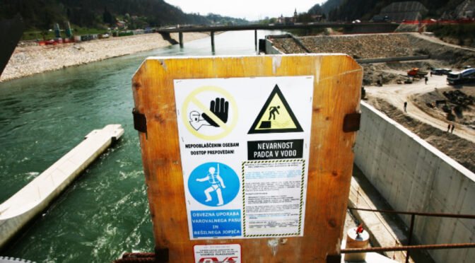 Bratanič in Sršen nista več nadzornika v Infri