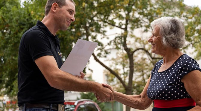 »Misija« babica in dedek za volanom tudi v Krškem