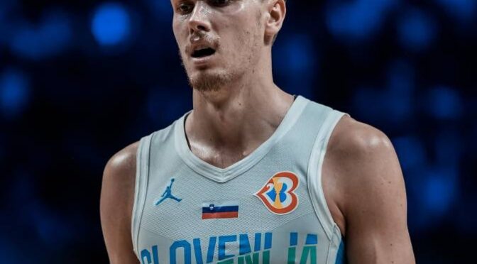 Na SP v košarki bo zaigral tudi Gregor Glas