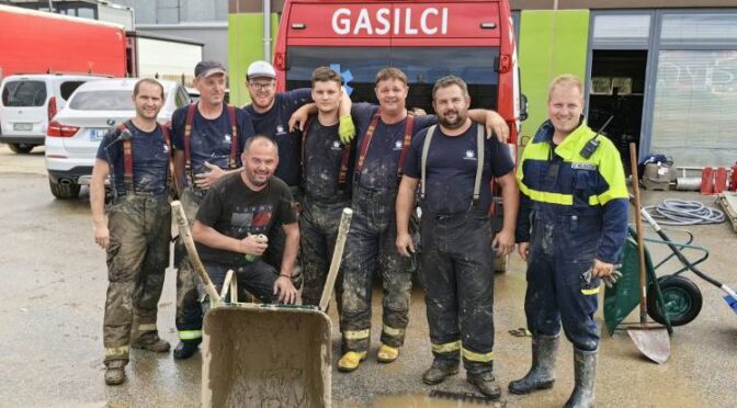 Odziv gasilcev izjemen, ganljivih zgodb s terena veliko