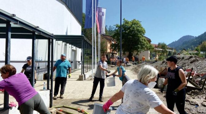 KPŠ na dan solidarnosti pomagal na Koroškem