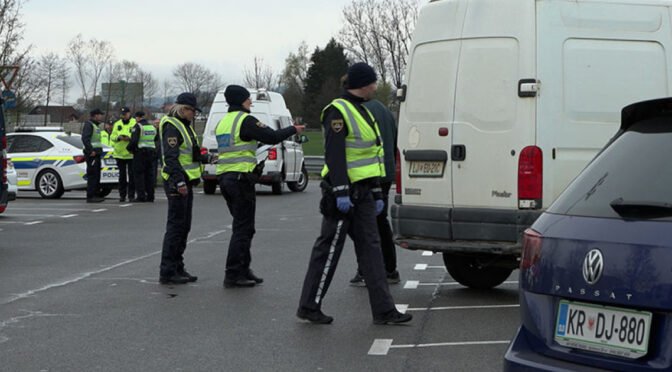 Hrvatica prevažala tri Iračane, na meji prijeli 154 tujcev