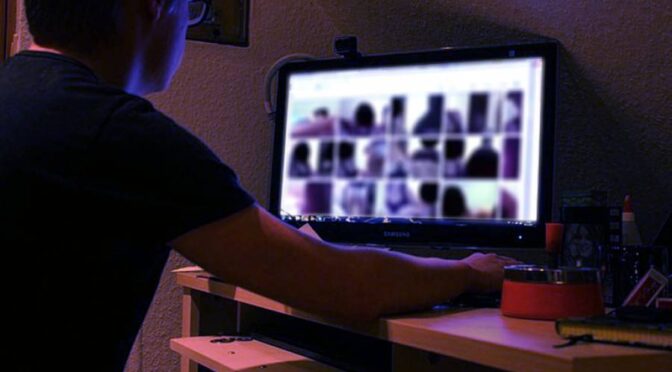 ​Dan varne rabe interneta 2024: spletno nasilje je velik izziv za vse