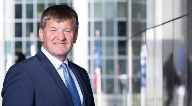 Bogovič: Umik predloga uredbe o trajnostni rabi pesticidov je naša velika zmaga za kmetijstvo