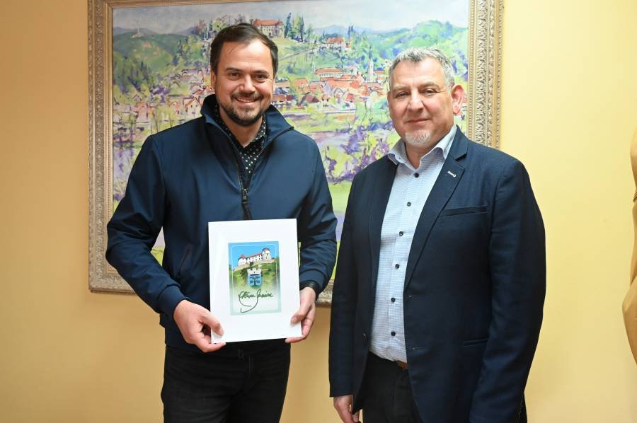 podpis pogodbe za notranjo opremo_OŠ Ane Gale