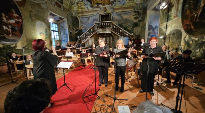 Koncert ob 25 letnici Citrarskega orkestra Glasbene šole Brežice