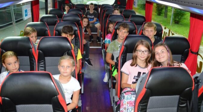 Visoka cena šolskih prevozov