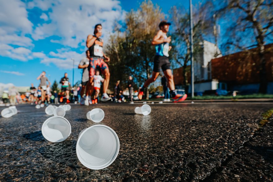 Tudi letos boste nedeljsko dogajanje na Ljubljanskem maratonu lahko spremljali iz domačih naslonjačev – prek prenosa na POP TV in 24ur.com.