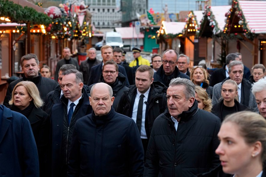 Olaf Scholz v Magdeburgu