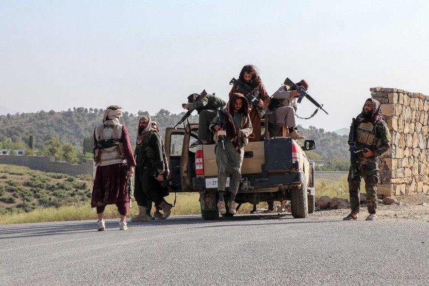 Talibanski borci ob meji s Pakistanom