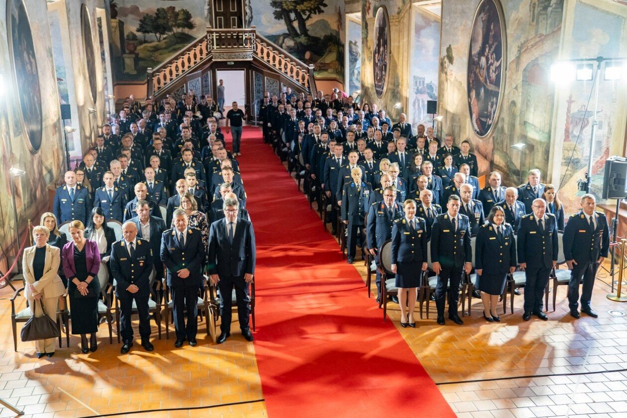 574968028_1429966705803103_580015374206198377_n