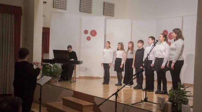 ​Dolenjevaški »Ta veseli dan kulture« posvečen pesnici Neži Maurer v poeziji in glasbi