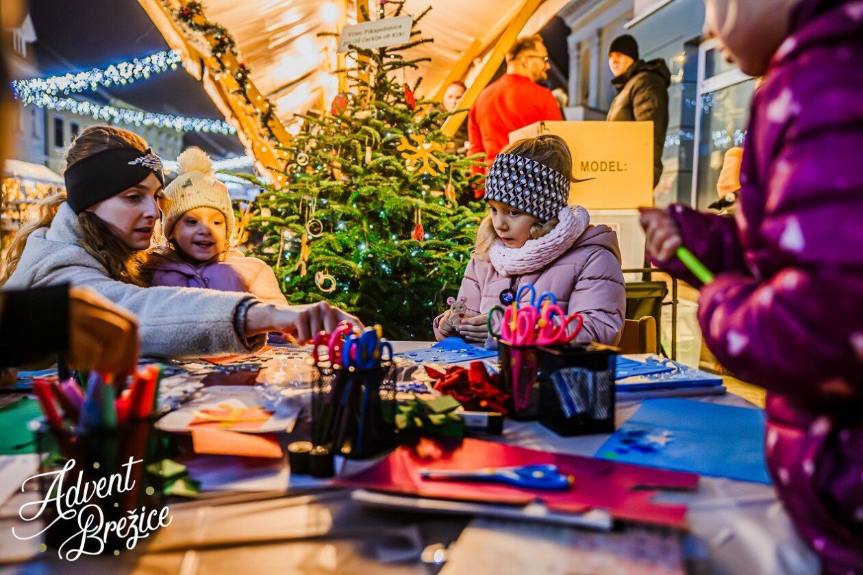 Advent BR 25 Otvoritev drsališča-11.jpg