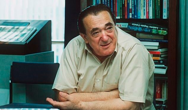 Šok za celoten svet: Epstein je vodil največjo “medeno past” za rusko KGB