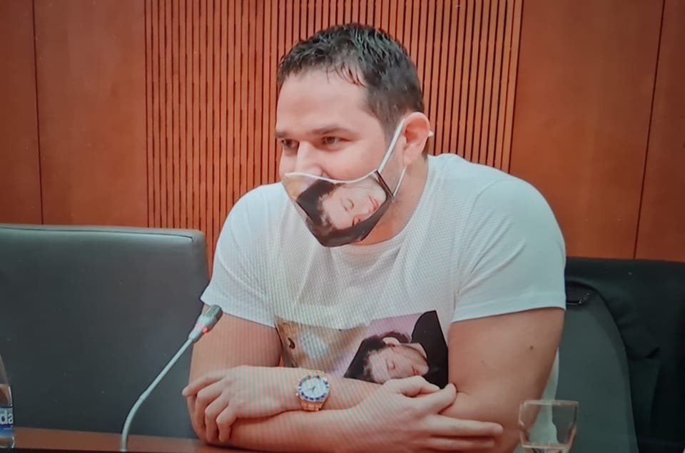 Opis slike ni na voljo.