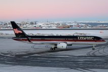 Trump brez rokavic, Evropa moralna sila, medtem ko drugi delajo biznis