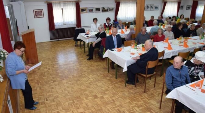 ​Po letu premora spet srečanje krških »desnobrežnih« starostnikov