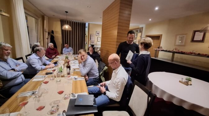 V letu, ko praznujejo 30 let delovanja, vodenje prevzela Alenka Koritnik – Dular