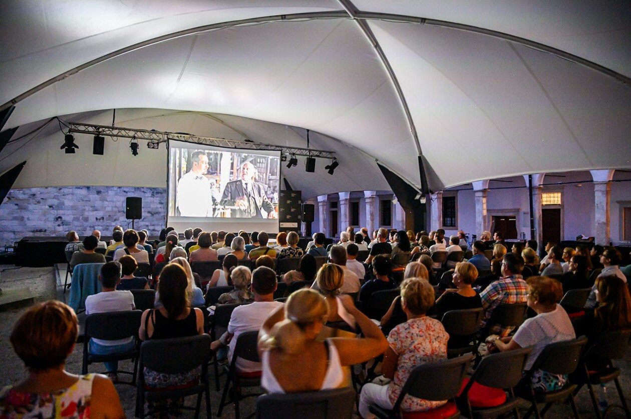 Filmksi festival.jpg
