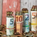 Banknotes 9363965 1280