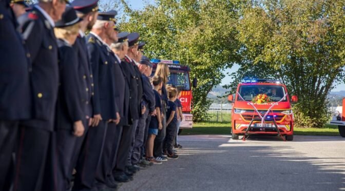 ​PGD Veliki Podlog prevzelo novo gasilsko vozilo