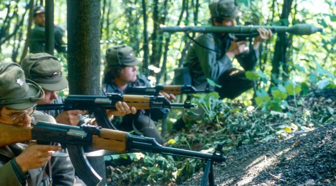64 okvir 1 pripadniki to na bojnih polozajih