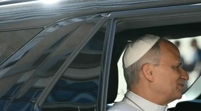 Afp 20261013 d34a79p v3 midres italyvaticanpopereligionhealth