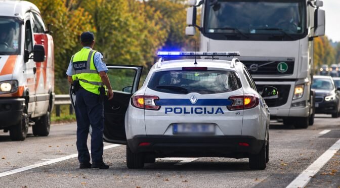 Policijska kontrola.