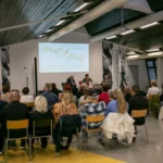 Predstavitec knjige brezice 15